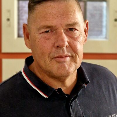 Bild vergrößern: Portrtfoto Jrg Widder