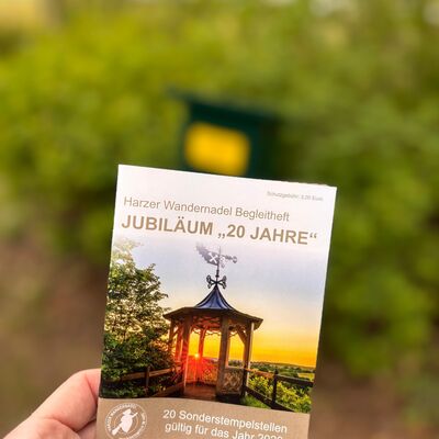 Bild vergr&ouml;&szlig;ern: Das Jubil�umsheft zu 20 Jahren Harzer Wandernadel.