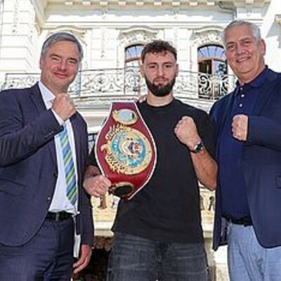 Bild vergr&ouml;&szlig;ern: SES-Box-Gala in Aschersleben am 10.Oktober in Aschersleben