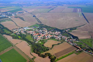 Bild vergrößern: Drohndorf Luftaufnahme