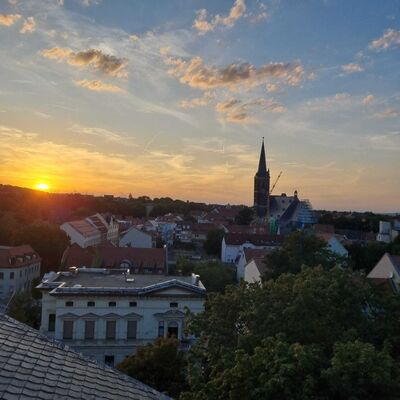 Bild vergrößern: Blick in den Himmel mit den Sternfreunden Aschersleben