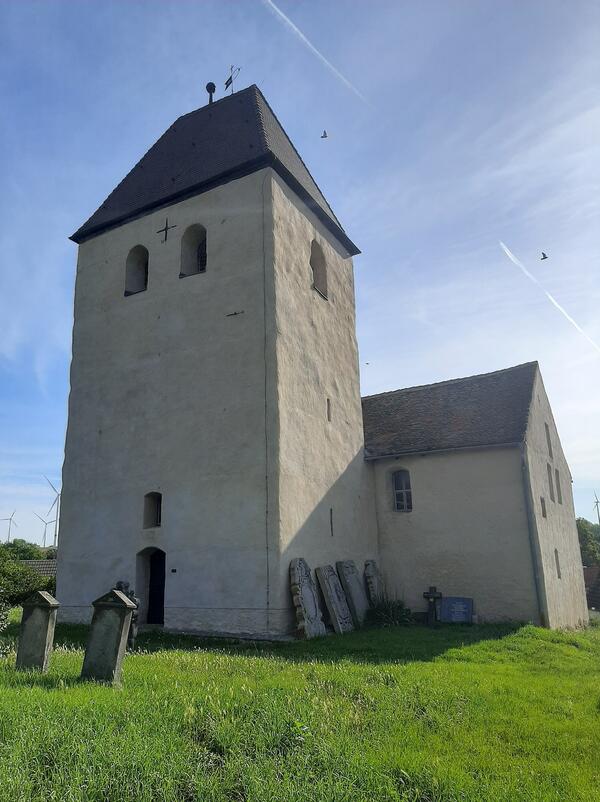 Bild vergrößern: Winkelkirche Freckleben
