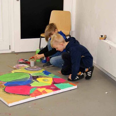 Bild vergrößern: Malerei Luisenschule Dez 2022
