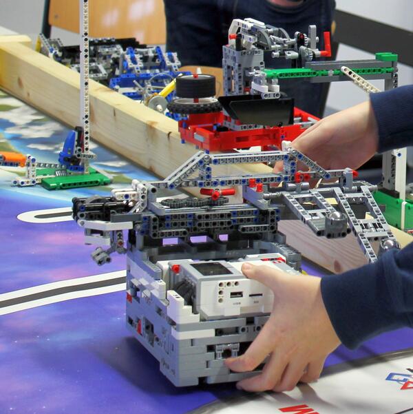 Bild vergrößern: Lego Thäder