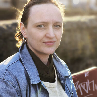 Bild vergrößern: Hélène Laurain