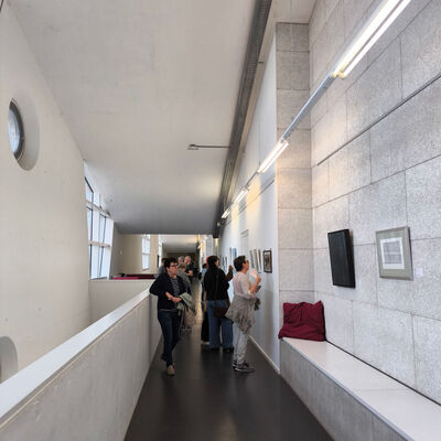 Bild vergrößern: 2025-09 Ausstellung 11 Jahre Sommeratelier (2)