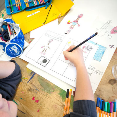 Bild vergrößern: 2025-11 GS Montessori Illustration (9)