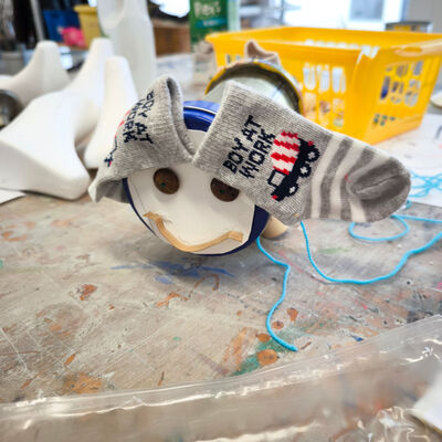 Bild vergrößern: 2015-11 GS Montessori Musik&Schrott (23)