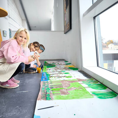 Bild vergrößern: 2015-11 GS Montessori Musik&Schrott (25)