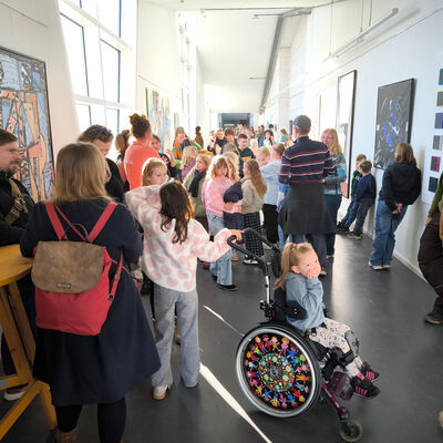 Bild vergr&ouml;&szlig;ern: 2025-11 GS Montessori Pr&auml;sentation Illustration (22)