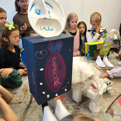 Bild vergr&ouml;&szlig;ern: 2025-11 GS Montessori Pr&auml;sentation Musik&Schrott (8)