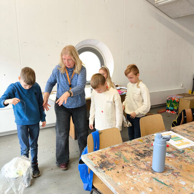 Bild vergrößern: 2025-11 GS Mehringen Musik und Schrott (10)