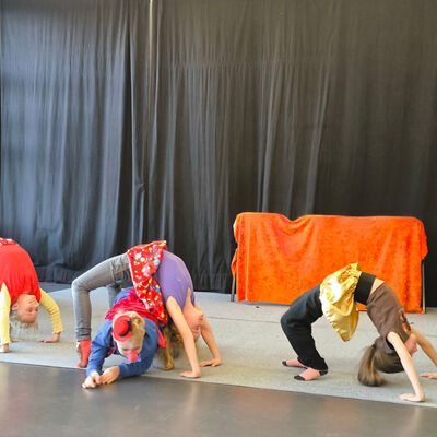 Bild vergrößern: 2025-11 GS Mehringen Theater (6)