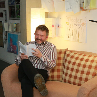 Bild vergrößern: 2025-11 Buchpremiere 9 POV (13)