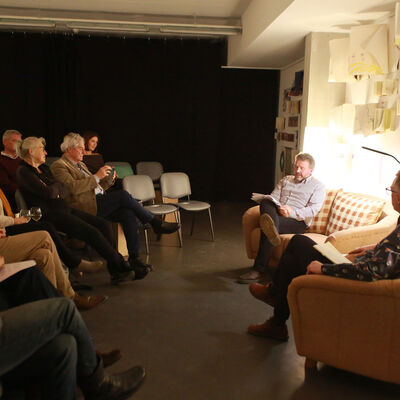 Bild vergrößern: 2025-11 Buchpremiere 9 POV (14)