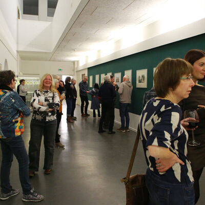 Bild vergrößern: 2025-11 Buchpremiere 9 POV (21)