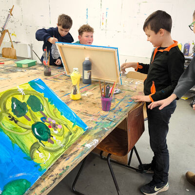 Bild vergr&ouml;&szlig;ern: 2026-01 Sek Burgschule Malerei (3)