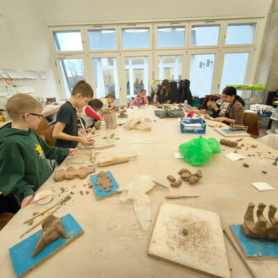 Bild vergr&ouml;&szlig;ern: 2026-01 Sek Burgschule Keramik (2)