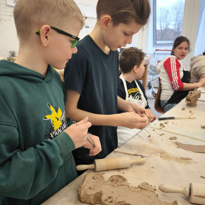 Bild vergr&ouml;&szlig;ern: 2026-01 Sek Burgschule Keramik (3)