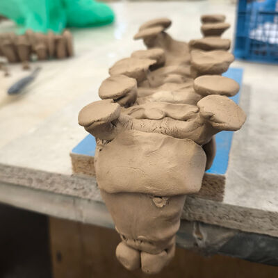 Bild vergr&ouml;&szlig;ern: 2026-01 Sek Burgschule Keramik (15)