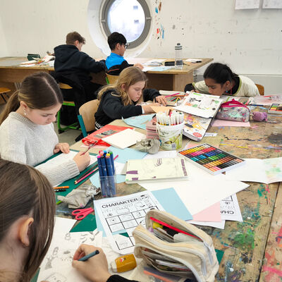 Bild vergr&ouml;&szlig;ern: 2026-01 Sek Burgschule Comic (2)