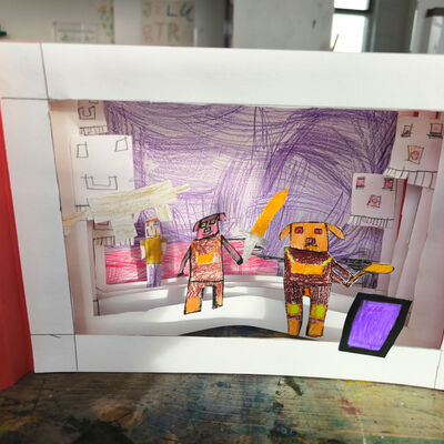 Bild vergr&ouml;&szlig;ern: 2026-01 Sek Burgschule Pr&auml;sentation B&uuml;cher (1)