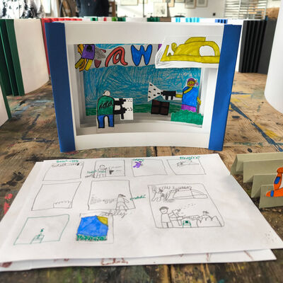 Bild vergr&ouml;&szlig;ern: 2026-01 Sek Burgschule Pr&auml;sentation B&uuml;cher (2)