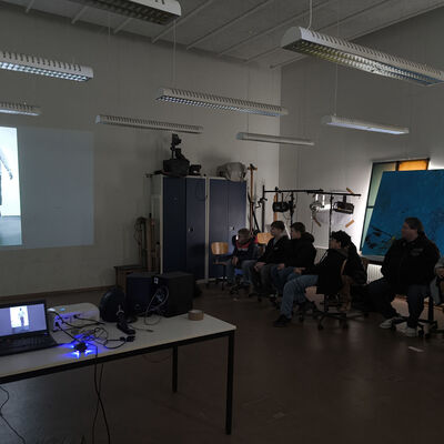 Bild vergr&ouml;&szlig;ern: 2026-01 Sek Burgschule Pr&auml;sentation Fotgrafie (3)