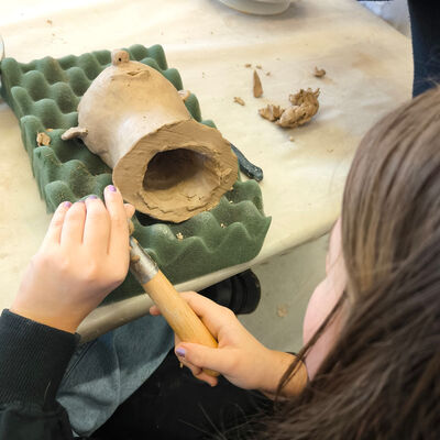 Bild vergr&ouml;&szlig;ern: 2026-02 GS Pfeilergraben Keramik (13)