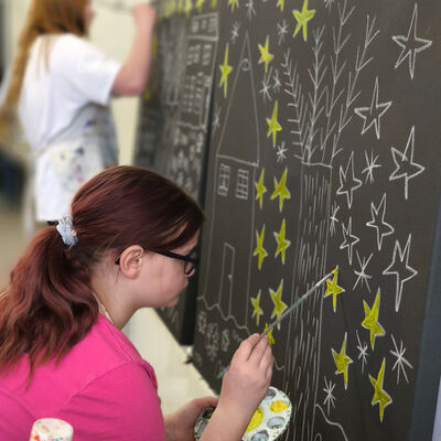 Bild vergr&ouml;&szlig;ern: 2026-03 Pestalozzi Malerei (19)