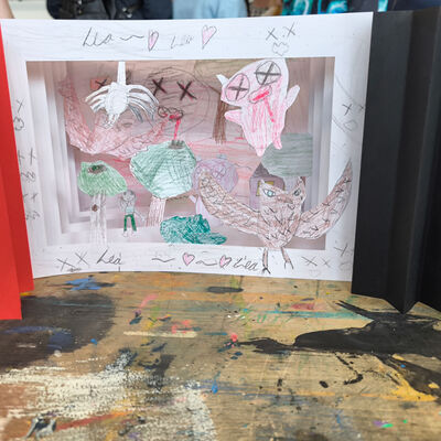 Bild vergr&ouml;&szlig;ern: 2026-03 Pestalozzi Pr&auml;sentation Buch (5)