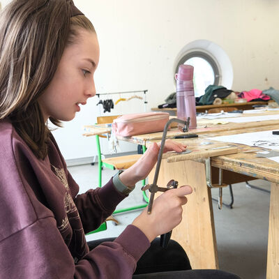 Bild vergr&ouml;&szlig;ern: 2026-03 AOS Schmuck (9)