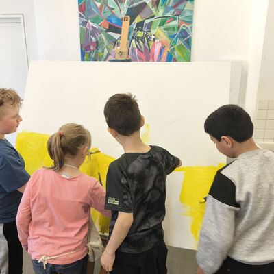 Bild vergr&ouml;&szlig;ern: 2026-04 GS Sta&szlig;furter H&ouml;he Malerei2 (2)