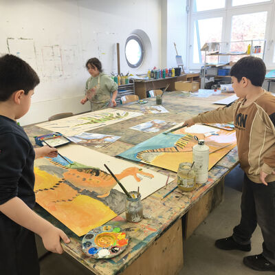 Bild vergr&ouml;&szlig;ern: 2026-04 GS Sta&szlig;furter H&ouml;he Malerei1 (6)