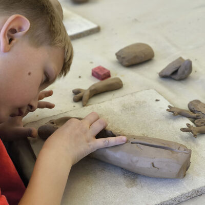 Bild vergr&ouml;&szlig;ern: 2026-04 GS Sta&szlig;furter H&ouml;he Keramik (10)