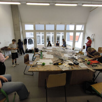 Bild vergr&ouml;&szlig;ern: 2026-06 Stephaneum Schmuck (8)